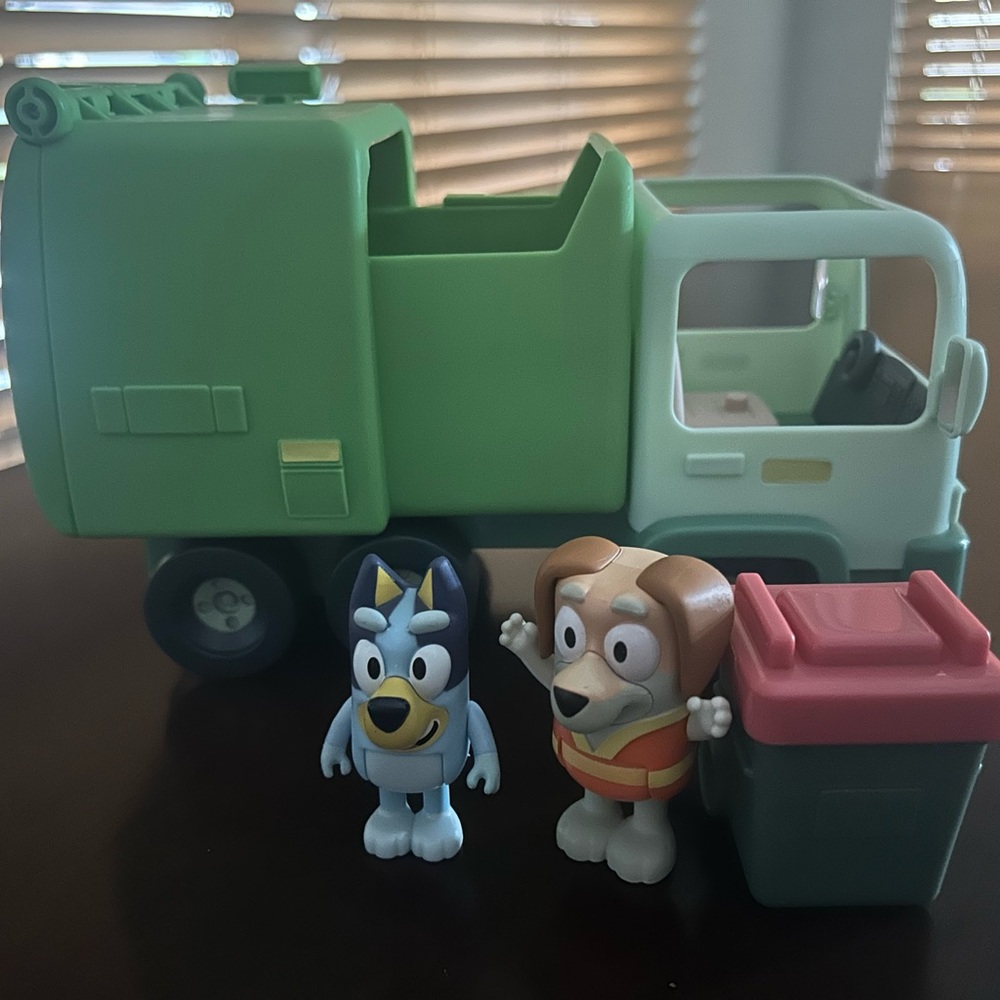 Bluey Garbage Truck